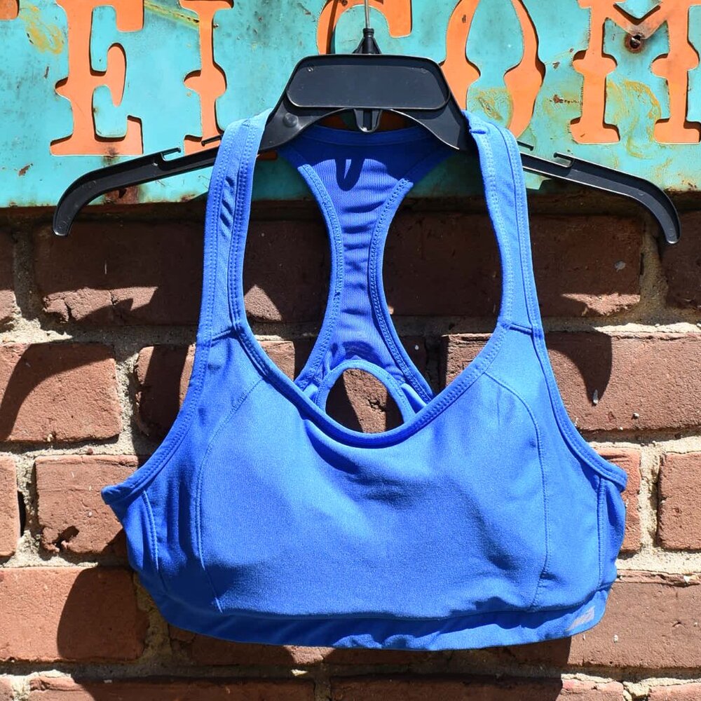 NWOT Avia Blue Sport Bra Keyhole Back Size XL